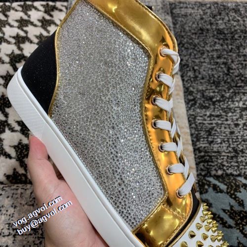 極上シューズ クリスチャンルブタンスーパーコピー 2021秋冬 クリスチャンルブタン Christian Louboutin フラットシューズ 機能性 耐久性抜群 歩きやすい　疲れない　痛くない