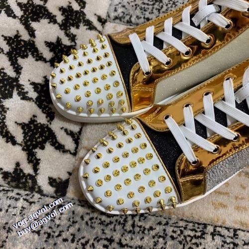 極上シューズ クリスチャンルブタンスーパーコピー 2021秋冬 クリスチャンルブタン Christian Louboutin フラットシューズ 機能性 耐久性抜群 歩きやすい　疲れない　痛くない