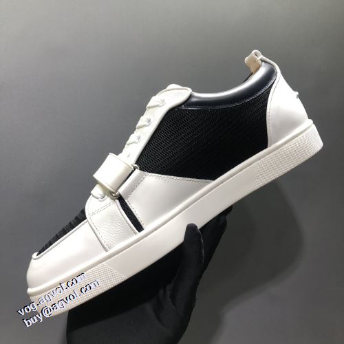 2021秋冬 フラットシューズ 履き心地抜群 クリスチャンルブタン Christian Louboutin 超軽量設計 クリスチャンルブタンスーパーコピー 激安 売れ筋のいい 滑りにくい