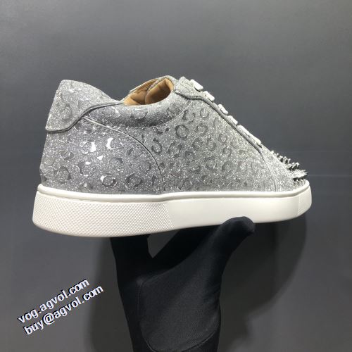 個性的なデザ 2021秋冬 クリスチャンルブタン偽物ブランド クリスチャンルブタン Christian Louboutin フラットシューズ クッション加工 ファッション 人気