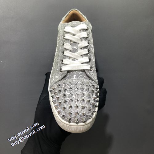個性的なデザ 2021秋冬 クリスチャンルブタン偽物ブランド クリスチャンルブタン Christian Louboutin フラットシューズ クッション加工 ファッション 人気