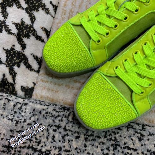 クリスチャンルブタン Christian Louboutin オリジナル 人気新品★超特価★ カジュアルシューズ 2021秋冬 これからの季節の足元のアクセント クリスチャンルブタンスーパーコピー 代引