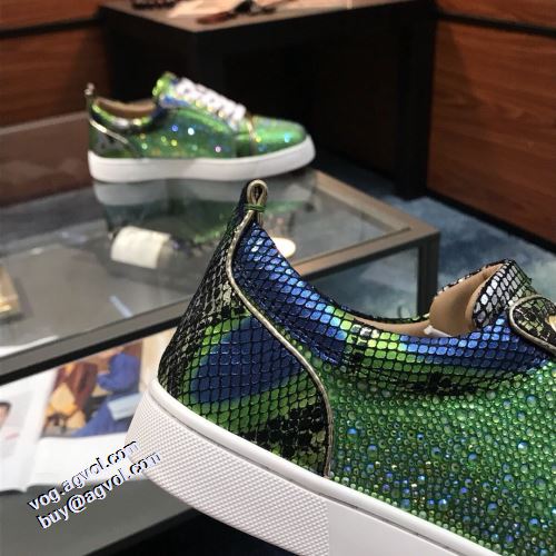 カジュアルシュッズ サイズ豊富 クリスチャンルブタン Christian Louboutin ナチュラルな素材感 フラットシューズ 2021秋冬 クリスチャンルブタンコピー