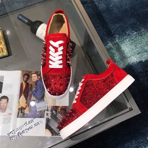 高機能防滑ソール カジュアルシューズ 上品な輝きを放つ形 クリスチャンルブタン Christian Louboutin 2021秋冬 クリスチャンルブタンコピー ブランド