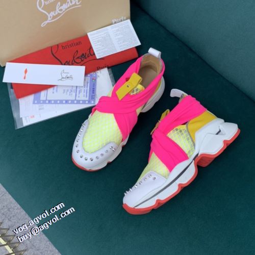スニーカー 2021秋冬 クリスチャンルブタン偽物ブランド 存在感のある クリスチャンルブタン Christian Louboutin 優しい履き心地 オリジナル