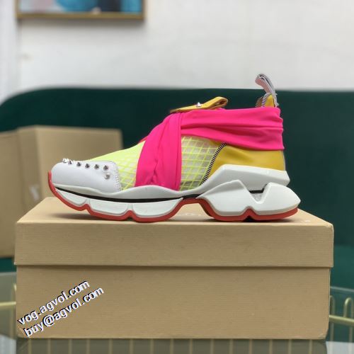 スニーカー 2021秋冬 クリスチャンルブタン偽物ブランド 存在感のある クリスチャンルブタン Christian Louboutin 優しい履き心地 オリジナル