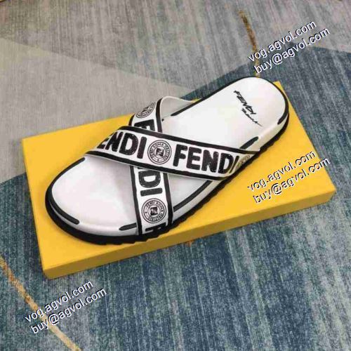 履き心地のいい 2021春夏 フェンディ FENDI スリッパ フェンディスーパーコピー 3色可選 軽量で疲れにくい セレブ愛用の超人気商品 飽きの来ない 