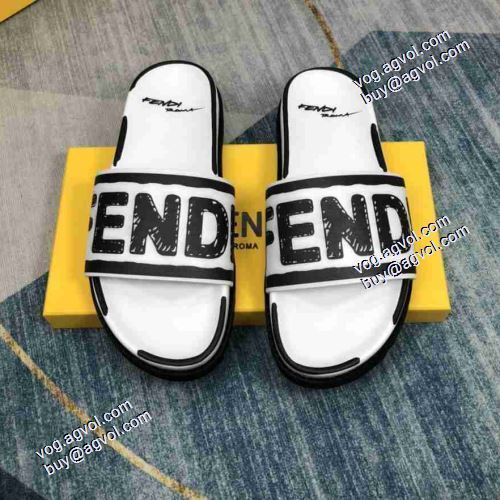 もっとも高い人気を誇る 超軽量設計 2021春夏 フェンディ FENDI 4色可選 スリッパ フェンディコピー 歩きやすい　疲れない　痛くない コンフォート 