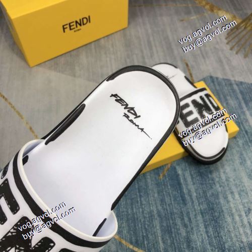 もっとも高い人気を誇る 超軽量設計 2021春夏 フェンディ FENDI 4色可選 スリッパ フェンディコピー 歩きやすい　疲れない　痛くない コンフォート 