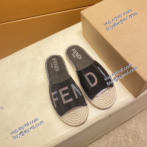 2色可選 2021春夏 フェンディ FENDI スリッパ フェンディスーパーコピー 落ち着いた質感 滑りにくい コスパ最高のプライス 優しい履き心地