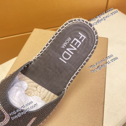 2色可選 2021春夏 フェンディ FENDI スリッパ フェンディスーパーコピー 落ち着いた質感 滑りにくい コスパ最高のプライス 優しい履き心地