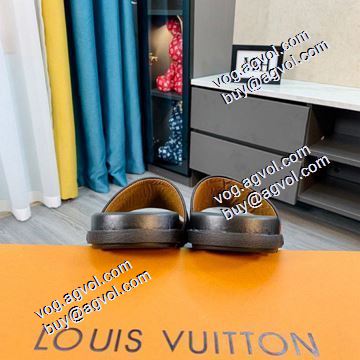 大人 トレンド スリッパ ルイ ヴィトンコピー 2021 早くも完売している 春夏LOUIS VUITTON 2色可選