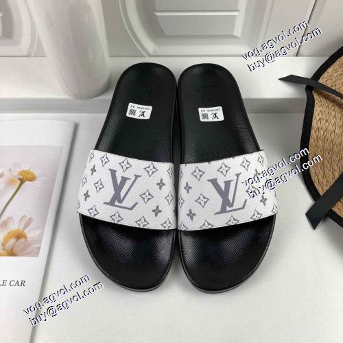 派手 ：比较华丽的 2021春夏LOUIS VUITTON ルイ ヴィトンブランドスーパーコピー 高級ルームシューズ 履き心地抜群 靴の滑り止め