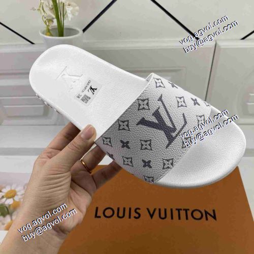 派手 ：比较华丽的 2021春夏LOUIS VUITTON ルイ ヴィトンブランドスーパーコピー 高級ルームシューズ 履き心地抜群 靴の滑り止め