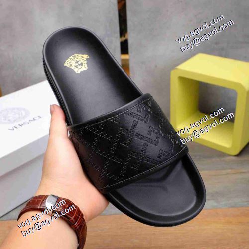 コスパ最高のプライス 超軽量設計 2021春夏 ヴェルサーチVERSACE スリッパ ヴェルサーチコピーブランド おしゃれに絶大な人気の