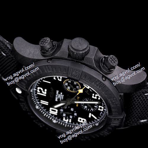 BREITLING 上品に着こなせ 2021春夏 45mm ブライトリングブランドコピー メンズ 腕時計 5色可選 炭素繊維Breitlight&reg; 