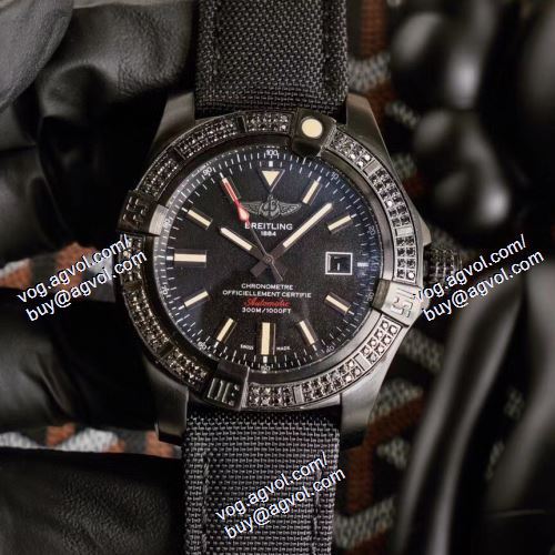 争奪戦必至 ブライトリング BREITLING 2021春夏 ブライトリングスーパーコピー 復讐者シリーズ 43*13mm 機械式メンズ 腕時計 4色可選 アーチ強化ガラス 3針クロノグラフ 日付表示