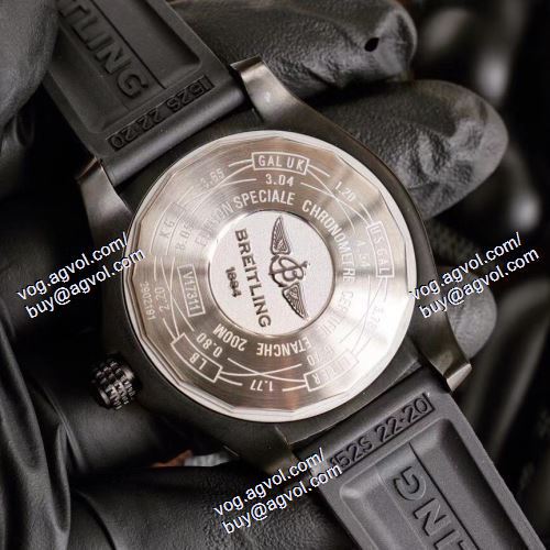 争奪戦必至 ブライトリング BREITLING 2021春夏 ブライトリングスーパーコピー 復讐者シリーズ 43*13mm 機械式メンズ 腕時計 4色可選 アーチ強化ガラス 3針クロノグラフ 日付表示