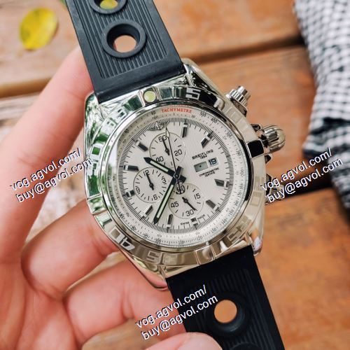 ブライトリングブランド 偽物 通販 実用性に溢れるアイテム BREITLING 2021春夏 メンズ 腕時計 5色可選  43x11mm 時間を正確に計る 輸入クロノグラフ&nbsp;クオーツ