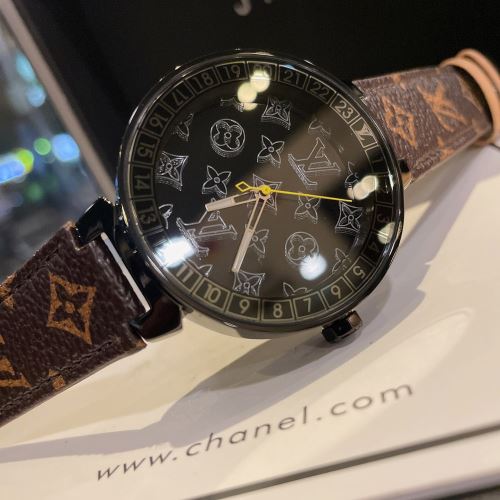 デザイン性の高い ステンレス ミネラルガラス 2022早春 ルイ ヴィトン LOUIS VUITTON ルイ ヴィトンスーパーコピー 自動巻き ムーブメント 牛革布地ベルト 女性用腕時計