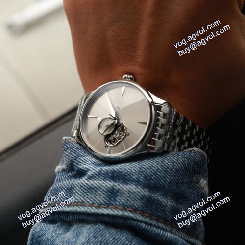 ロレックス ROLEXブランド コピー 2021春夏 42x12mm 男性用腕時計 機械式（自動巻き） 洗練を十分に演出する
