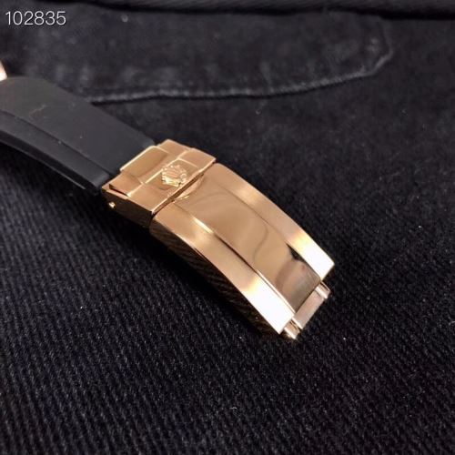 ロレックススーパーコピー 2021秋冬 ロレックス ROLEX 上級ゴムテープ コーティングガラス 日付表示 上品な輝きを放つ形
