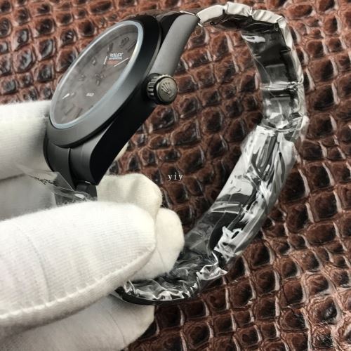 煌びやかな仕上がり スタイリッシュな印象 2021秋冬 ロレックス ROLEX  デザイン ベルト ダイヤなし時計ケー ROLEX偽物ブランド
