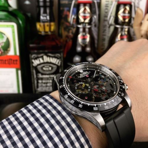 シリカゲル ベルト 5色可選 派手 ：比较华丽的 ロレックスブランド コピー 2021秋冬 ロレックス ROLEX 透かし彫りムーブメント 上級水晶ガラス 夜光効果 限定セール