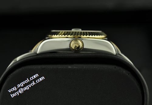 カレンダー機能付き ロレックス ROLEX 上品な輝きを放つ形 2021 黒文字盤 ロレックスブランドコピー 機械式（自動巻き）ムーブメント  使い勝手抜群 コーティングガラス