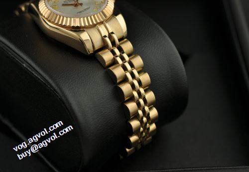 デザイン性の高い フェイス/時計の文字盤 ロレックス ROLEX 自動巻き ムーブメント ローズゴールド ベルト 白文字盤 2021 ロレックスブランドコピー 女性用腕時計 