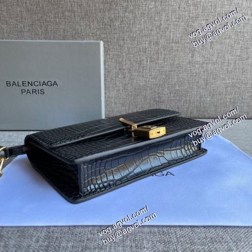 バランスのいい大きさ 2021春夏 ショルダーバッグ バレンシアガ BALENCIAGAコピー