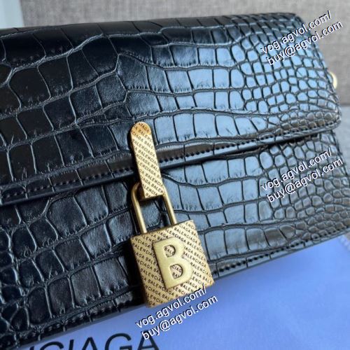 バランスのいい大きさ 2021春夏 ショルダーバッグ バレンシアガ BALENCIAGAコピー