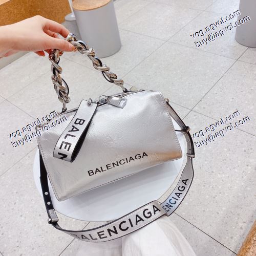  BALENCIAGAブランド コピー 2021春夏 ハンドバッグ バレンシアガ BALENCIAGA 高級感演出 2色可選 ショルダーバッグ 