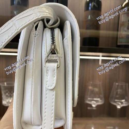  バレンシアガ BALENCIAGA 耐久性に優れ 3色可選 2021春夏 BALENCIAGA偽物ブランド ショルダーバッグ 斜め掛けバッグ