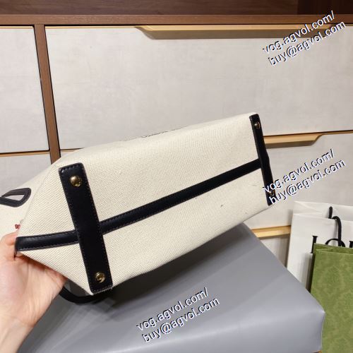 2色可選 ムダな装飾を排したデザイン  2021春夏  バーバリー BURBERRYコピーブランド ハンドバッグ 