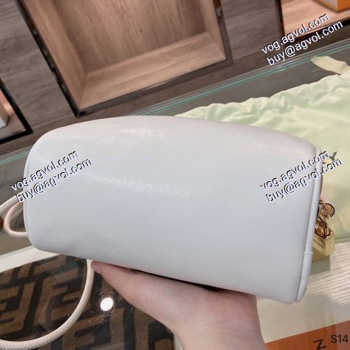  斜め掛けバッグ 数に限りがある バーバリー BURBERRY BURBERRYブランドスーパーコピー 2021春夏  肩掛けバッグ / ワンショルダーバッグ