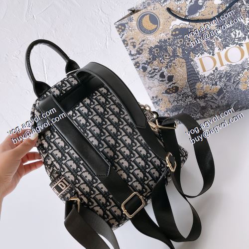  DIOR偽物ブランド 2021春夏 小型 軽量 スタイリッシュな印象 ディオール DIOR リュック、バックパック 