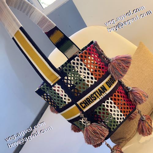 ショルダーバッグ ディオール DIOR オリジナリティに富んだバッグ ディオールコピー ブランド 売れ筋のいい コスパ最高のプライス 2021秋冬