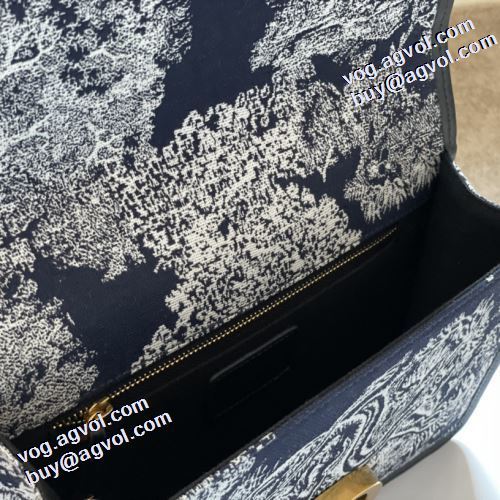 2021秋冬 ディオール DIOR 斜め掛けバッグショルダーベルト付 一番人気の新作はこれ ディオールスーパーコピー 代引 小型 軽量 モノグラム