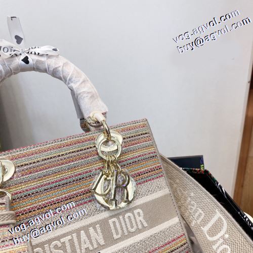 ボルトポケット付 耐久性のある 2021秋冬 斜め掛けバッグ ディオール DIOR 人気 ランキング ディオールブランド コピー