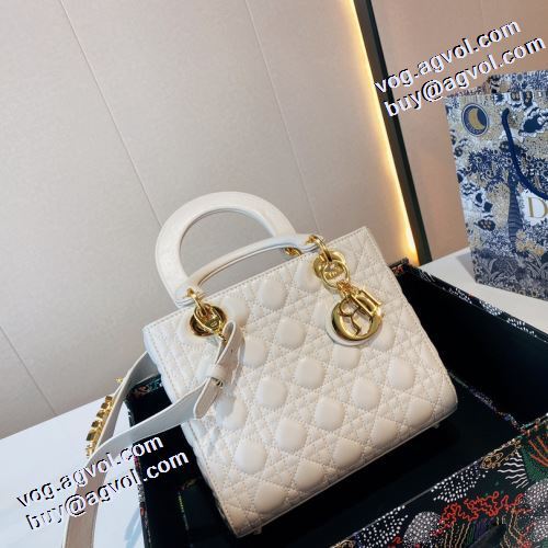 ディオール DIOR 数に限りがある ディオールコピー ブランド なめらかな手触りのバッグ 手持ち&ショルダー掛け 2021秋冬 4色可選