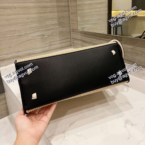  2021春夏 ハンドバッグ FENDIスーパーコピー 代引 SALE開催 フェンディ FENDI ショルダーバッグ  