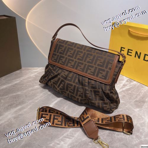 サイクリング 通勤 通学 バッグ 2色可選 高級感漂わせる フェンディ FENDI 気軽に持てる 2021秋冬 手持ち&ショルダー掛け フェンディコピー ブランド 