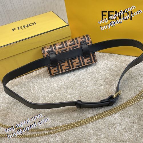 小型 軽量 数に限りがある フェンディスーパーコピー 激安 2021秋冬 フェンディ FENDI 斜め掛けバッグ オリジナリティに富んだバッグ