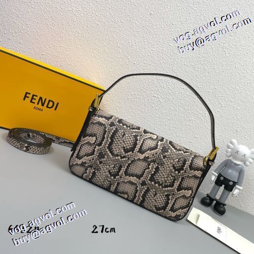 耐久性 フェンディブランド コピー 2021秋冬 フェンディ FENDI ハンドバッグ 個性的なデザ 高級感を備えている