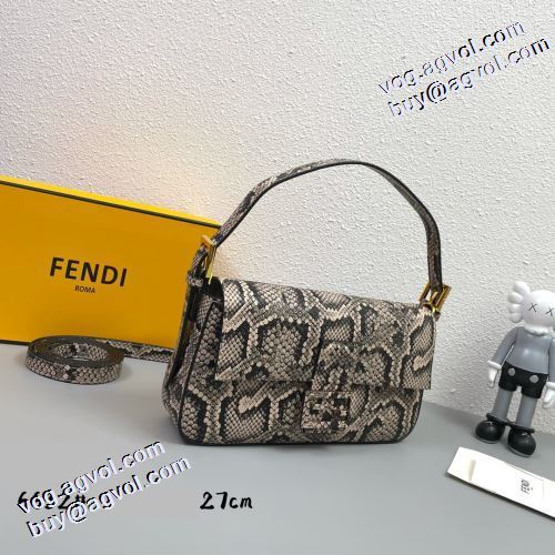 耐久性 フェンディブランド コピー 2021秋冬 フェンディ FENDI ハンドバッグ 個性的なデザ 高級感を備えている