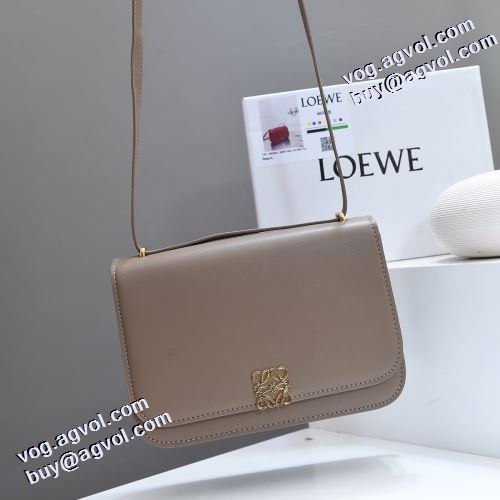 2021秋冬 ロエベ LOEWE 最安値に挑戦 ロエベブランド コピー 4色可選 斜め掛けバッ 気軽に持てる ショルダー 調節可能