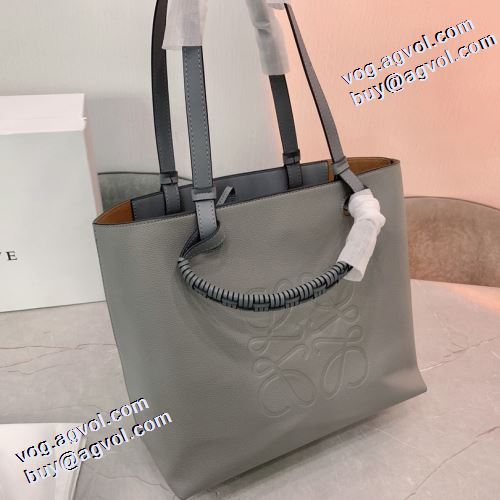3色可選 手持ち&ショルダー掛け 2021秋冬 ロエベ LOEWE 豊富なサイズ 収納力のよい ロエベブランド 偽物 通販 バランスのいい大きさ