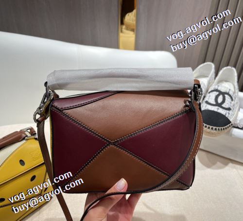 2021秋冬 ロエベ LOEWE 希少価値大！斜め掛けバッグ シンプル＋多機能 ロエベコピーブランド 高級本革