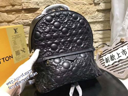 2021秋冬 ルイ ヴィトン LOUIS VUITTON ルイ ヴィトンブランド コピー 最安値に挑戦 収納力のよい バックパック ショルダー 調節可能